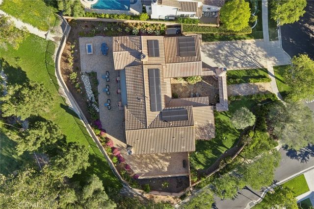 2 Ali Lane, Ladera Ranch, CA 92694