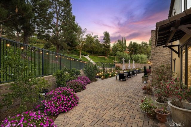 2 Ali Lane, Ladera Ranch, CA 92694
