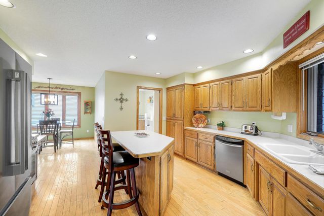 16118 Harvard Court, Lakeville, MN 55044
