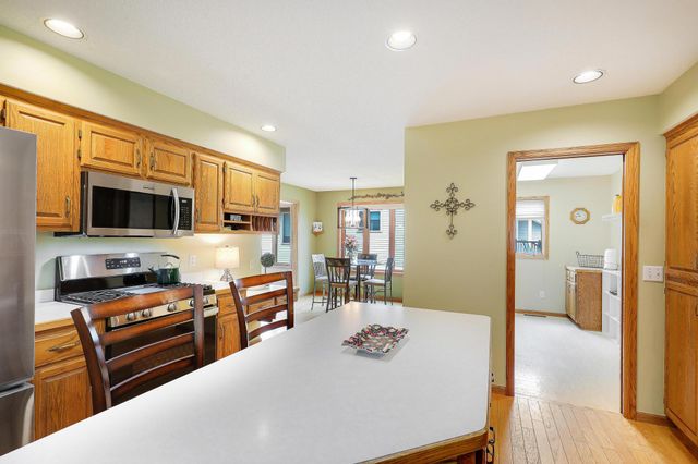 16118 Harvard Court, Lakeville, MN 55044