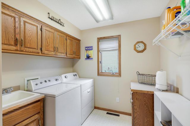 16118 Harvard Court, Lakeville, MN 55044