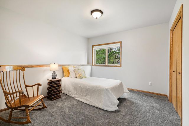 16118 Harvard Court, Lakeville, MN 55044