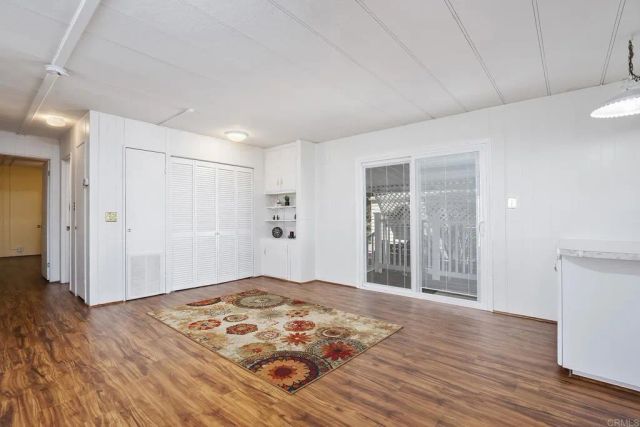 7467 Mission Gorge Rd SPC 81, Santee, CA 92071