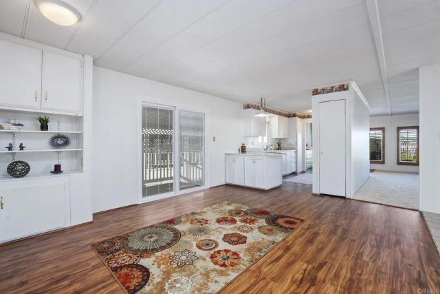 7467 Mission Gorge Rd SPC 81, Santee, CA 92071