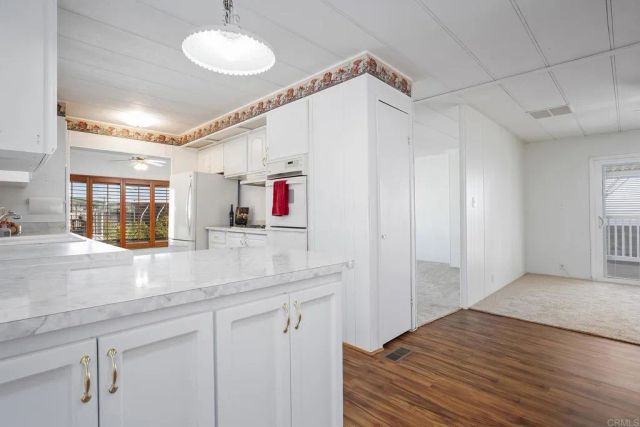 7467 Mission Gorge Rd SPC 81, Santee, CA 92071