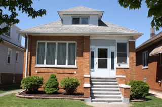 2132 Lincoln Avenue, Whiting, IN 46394