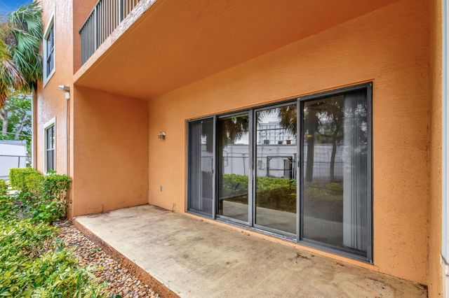 1620 Presidential Way 110, West Palm Beach, FL 33401