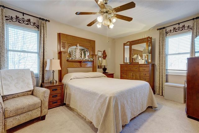 8740 Park Street, Lenexa, KS 66215