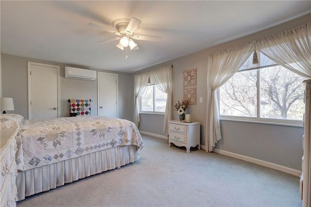 8740 Park Street, Lenexa, KS 66215