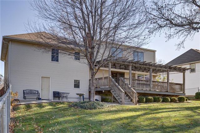 8740 Park Street, Lenexa, KS 66215