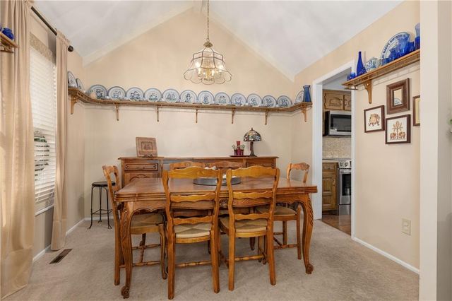 8740 Park Street, Lenexa, KS 66215