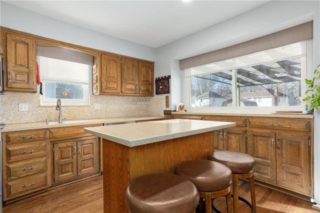 8740 Park Street, Lenexa, KS 66215