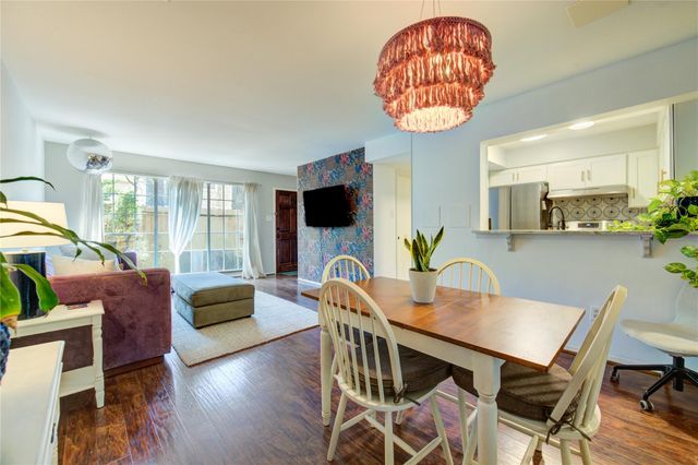 939 Wax Myrtle Lane, Houston, TX 77079