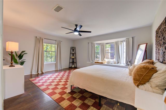 939 Wax Myrtle Lane, Houston, TX 77079