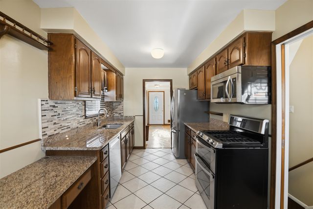 24808 Cubberness Street, Saint Clair Shores, MI 48080
