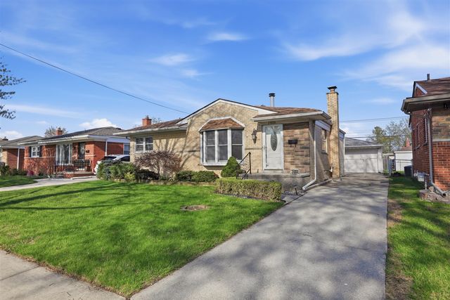24808 Cubberness Street, Saint Clair Shores, MI 48080