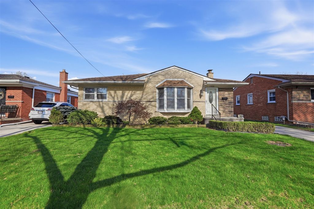 24808 Cubberness Street, Saint Clair Shores, MI 48080