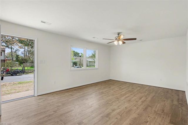 511 Marlin DR, Newport News, VA 23602