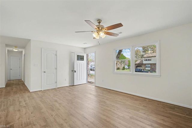 511 Marlin DR, Newport News, VA 23602