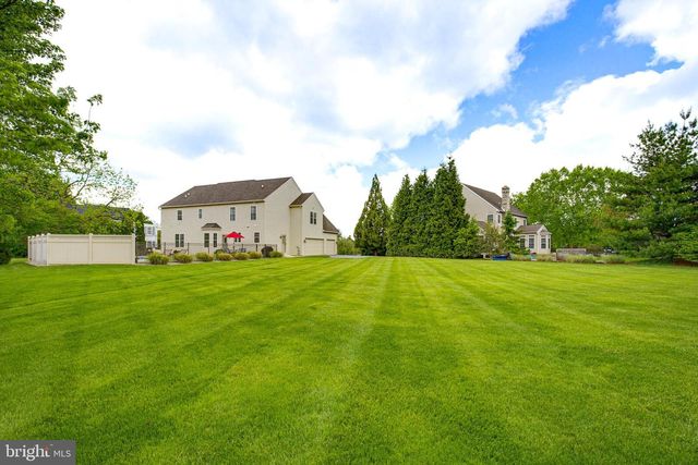 2705 KREIDER RD, Lititz, PA 17543