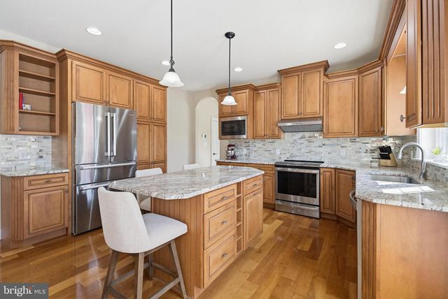 2705 KREIDER RD, Lititz, PA 17543