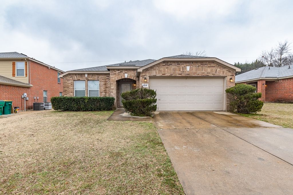 1428 Atkins Street, Cedar Hill, TX 75104