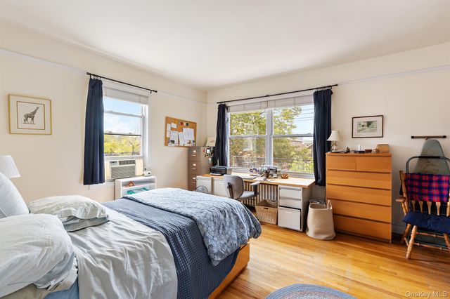 2536 Lurting Avenue, Bronx, NY 10469