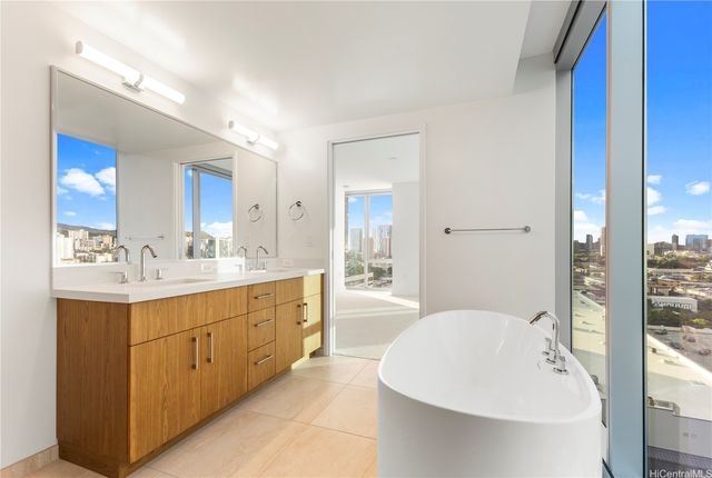 629 Keeaumoku Street 1312, Honolulu, HI 96814