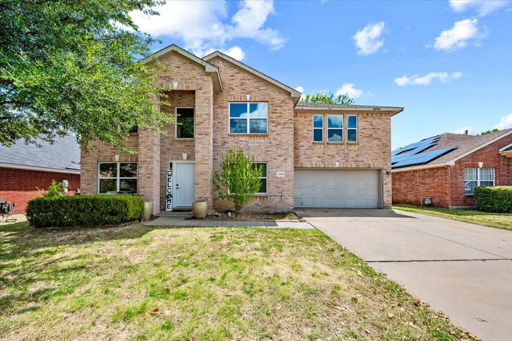 2423 Ranchview Drive, Grand Prairie, TX 75052 — photo 2