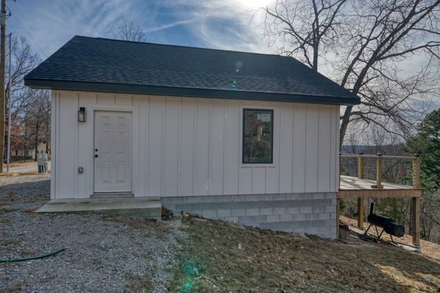 131 Beaverview Road, Eureka Springs, AR 72631