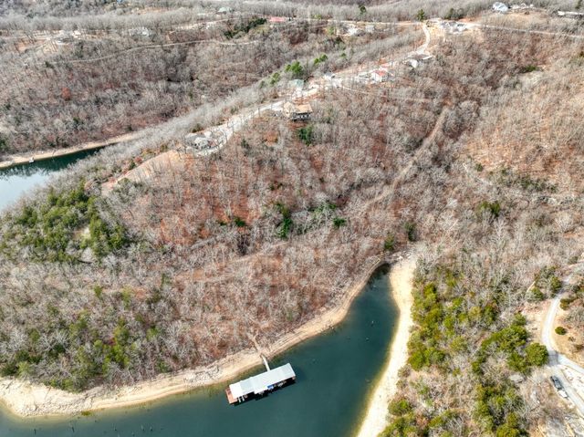 131 Beaverview Road, Eureka Springs, AR 72631