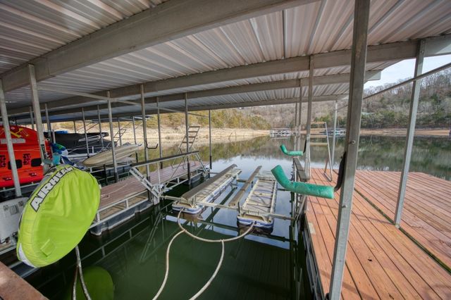 131 Beaverview Road, Eureka Springs, AR 72631