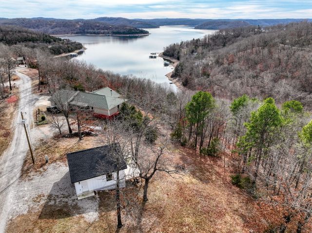 131 Beaverview Road, Eureka Springs, AR 72631