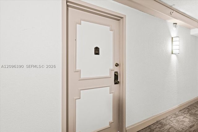 2780 NE 183rd St 1207, Aventura, FL 33160