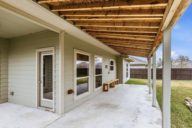 148 Emery Oak Way, Huntsville, TX 77320