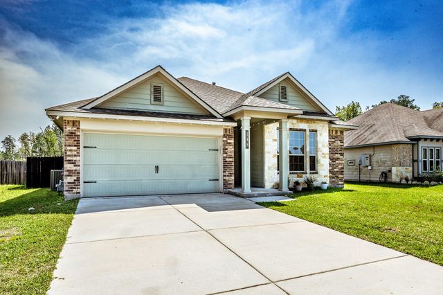 148 Emery Oak Way, Huntsville, TX 77320