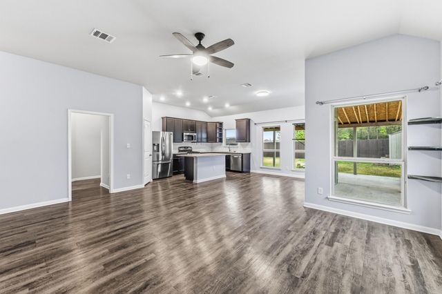 148 Emery Oak Way, Huntsville, TX 77320