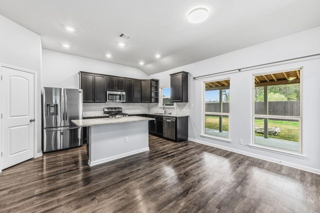 148 Emery Oak Way, Huntsville, TX 77320