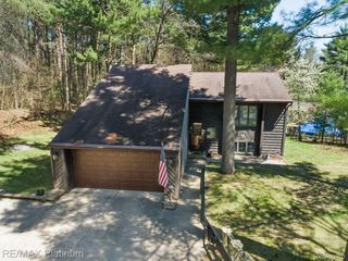 8707 White Fawn Street Ne, Cannon Township, MI 49341