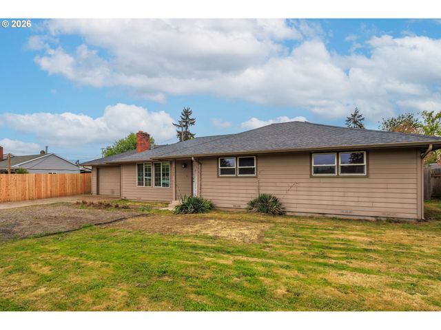 3735 HARLOW Rd, Eugene, OR 97401