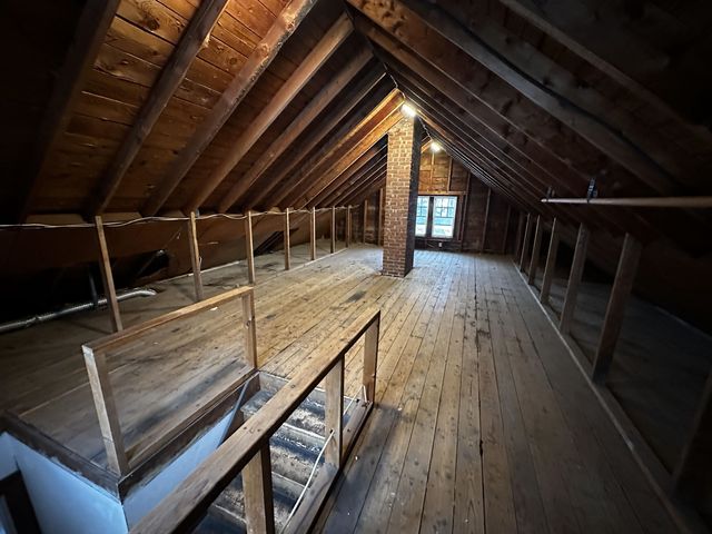 436 Maple Street, Burlington, VT 05401