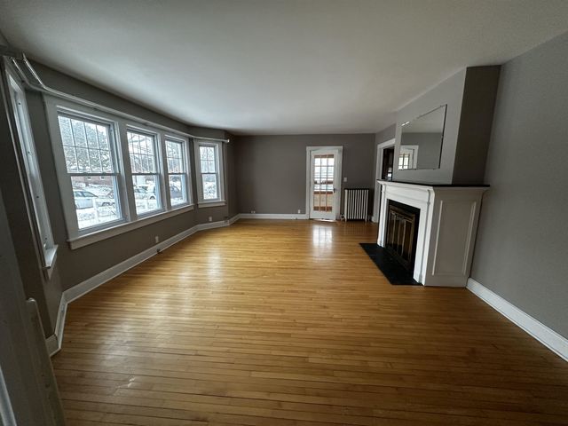 436 Maple Street, Burlington, VT 05401