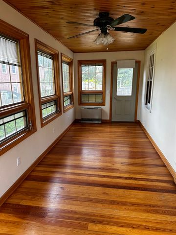 436 Maple Street, Burlington, VT 05401