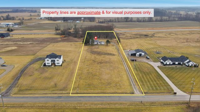 4840 Tschopp Road NE, Lancaster, OH 43130