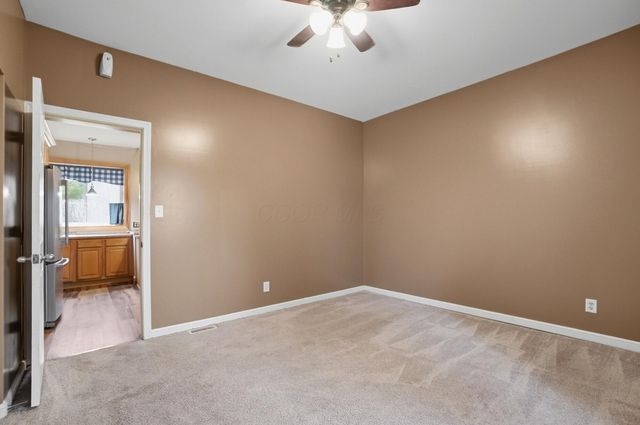 4840 Tschopp Road NE, Lancaster, OH 43130