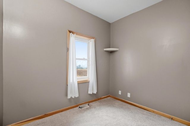 4840 Tschopp Road NE, Lancaster, OH 43130