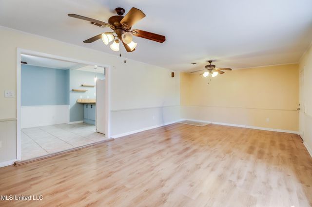 323 Carter Road, Biloxi, MS 39531