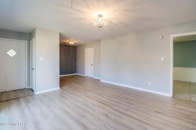 323 Carter Road, Biloxi, MS 39531