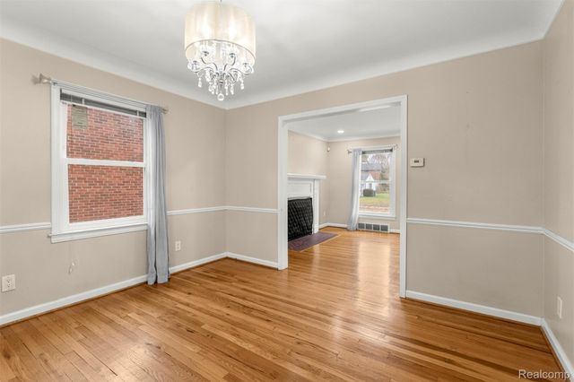 22544 Heinze Street, Dearborn, MI 48128