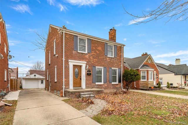 22544 Heinze Street, Dearborn, MI 48128